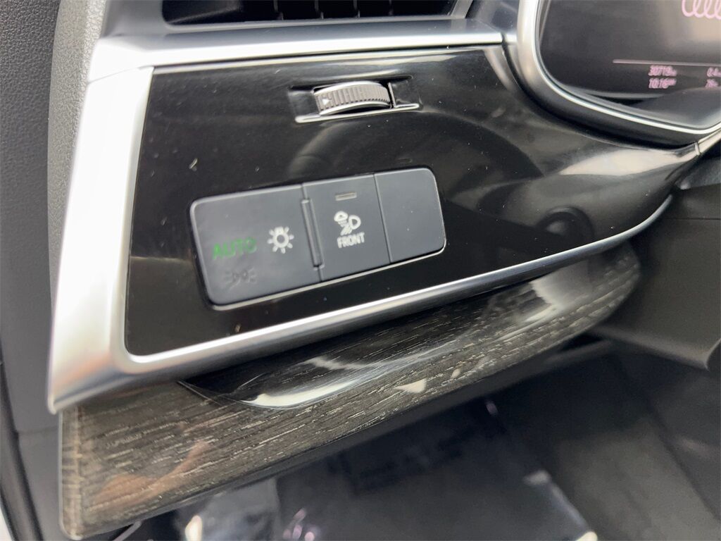 2024 Audi Q7 45 Premium Plus NAV,CAM,PANO,HTD STS,BLIND SPOT,3R Irving TX