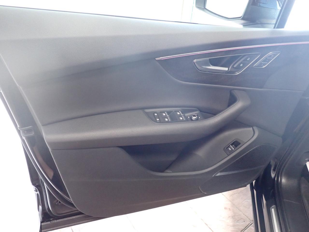 2024 Audi Q7 Komfort LEATHER NAVI PANO ROOF Listowel ON