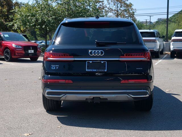 2024 Audi Q7 Premium Plus