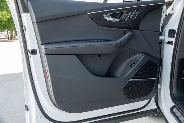 2024 Audi Q7 Premium Plus  Selma TX