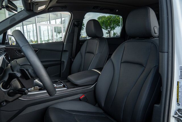 2024 Audi Q7 Premium Plus  Selma TX