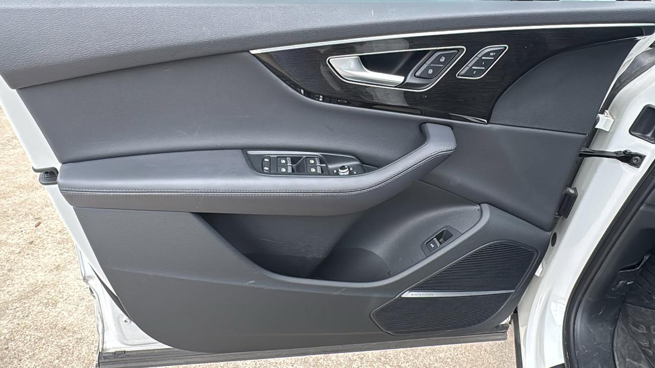 2024 Audi Q7 Premium Plus  Selma TX