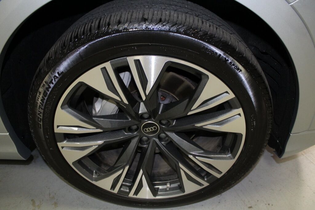 2024 Audi Q8 55 Premium Plus Richmond VA