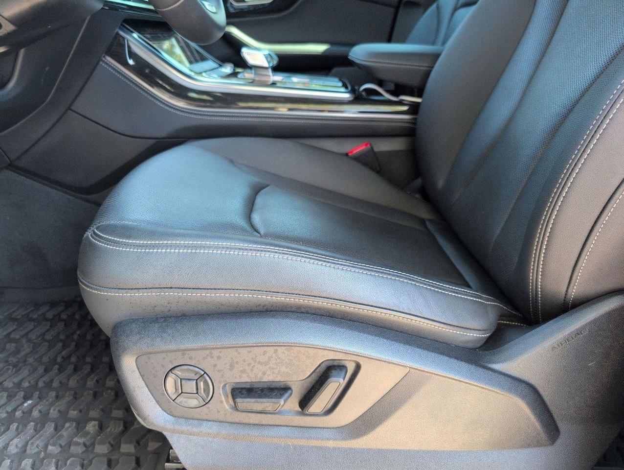 2024 Audi Q8 Premium Plus San Antonio TX