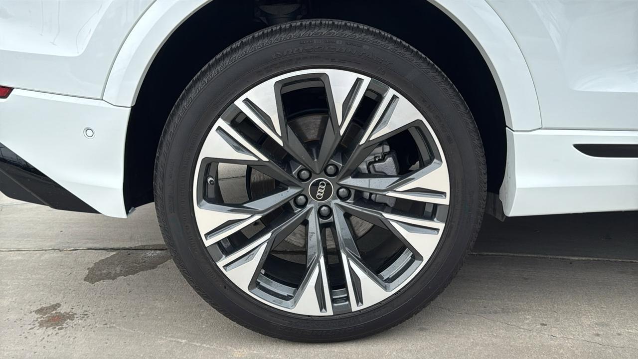2024 Audi Q8 Premium Plus  Selma TX