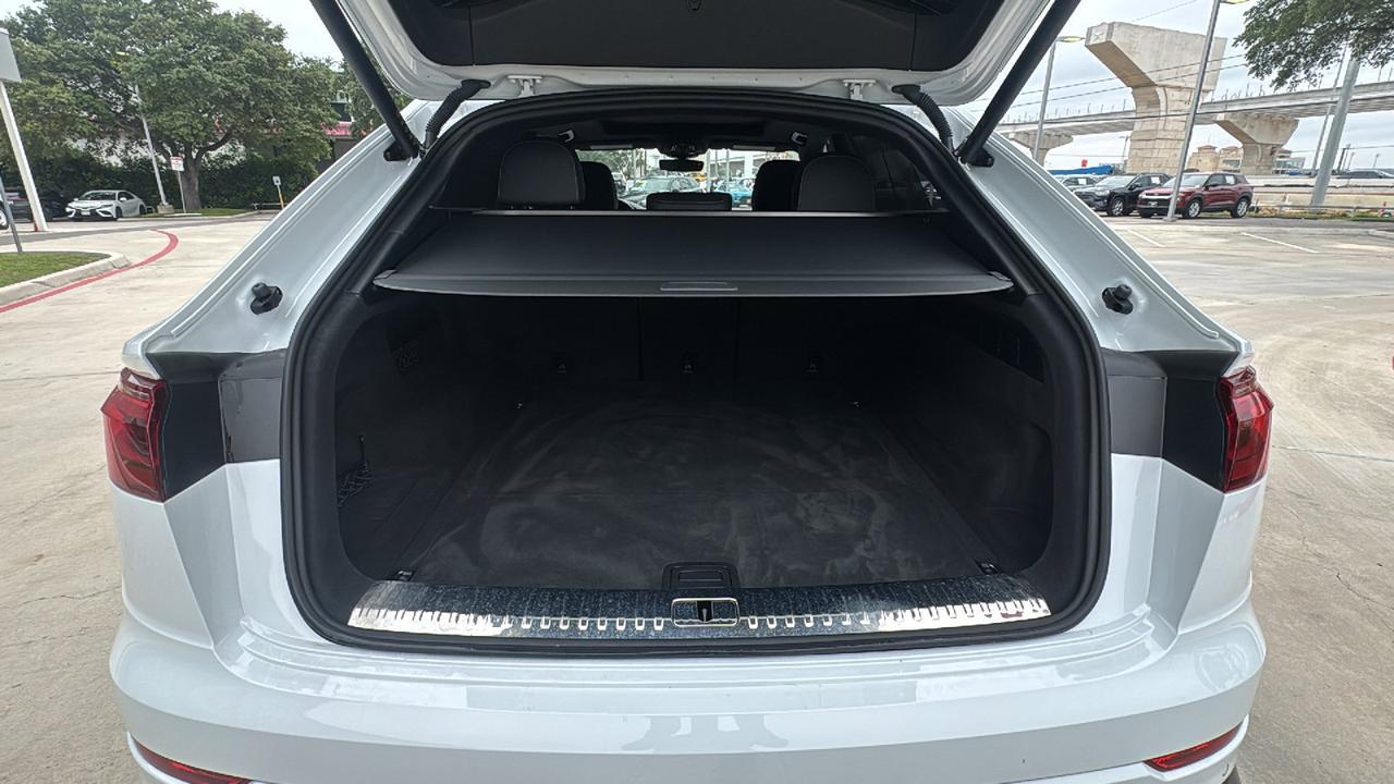 2024 Audi Q8 Premium Plus  Selma TX