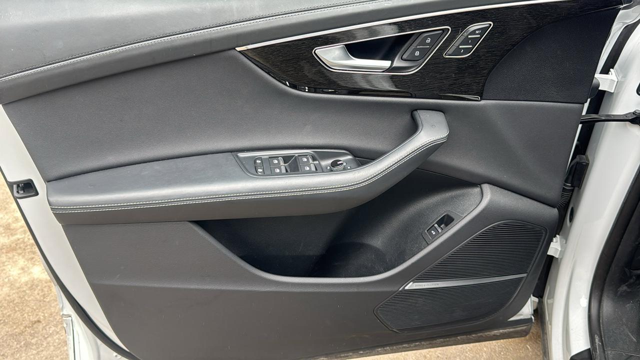 2024 Audi Q8 Prestige  Selma TX