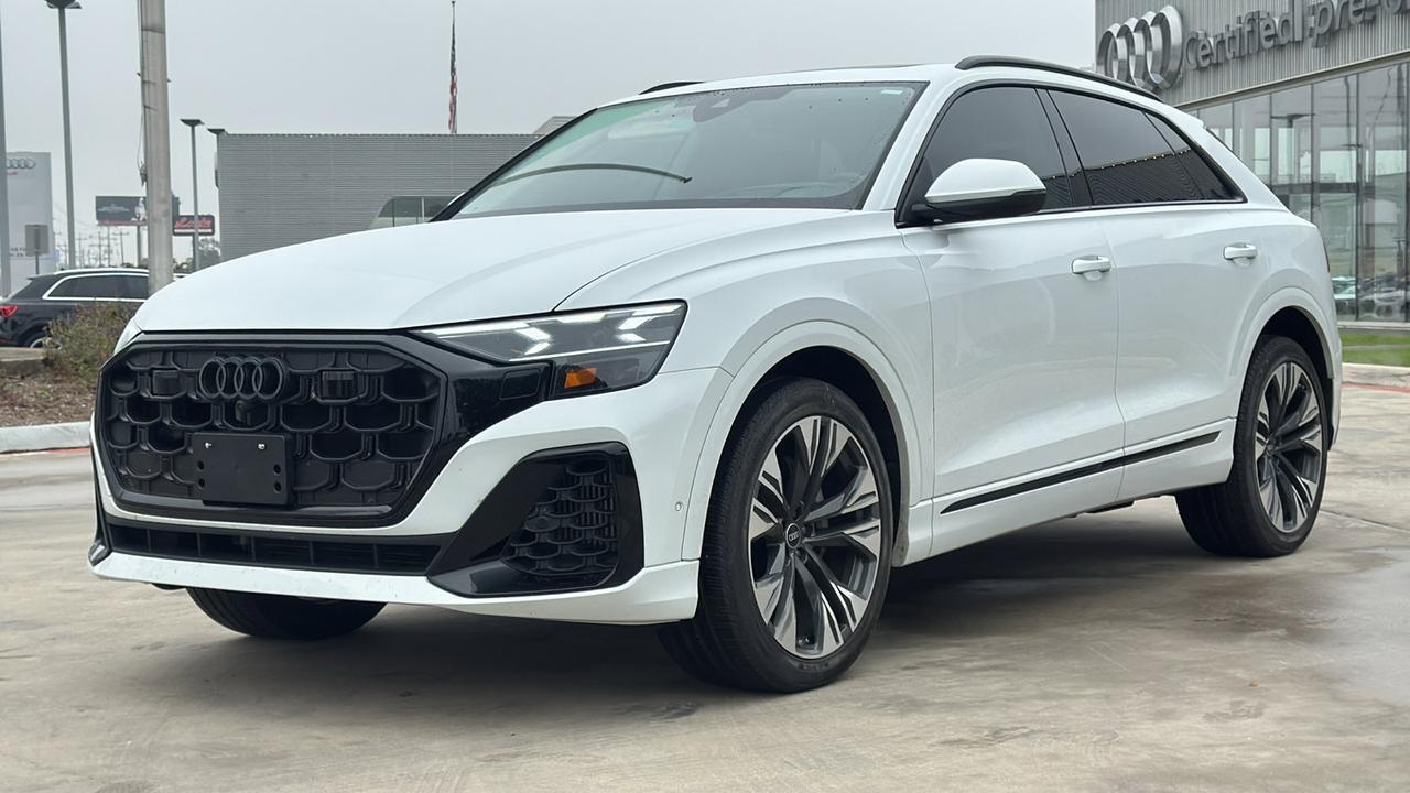 2024 Audi Q8 Prestige
