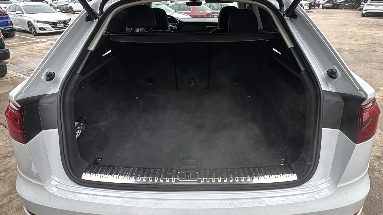 2024 Audi Q8 Prestige  Selma TX