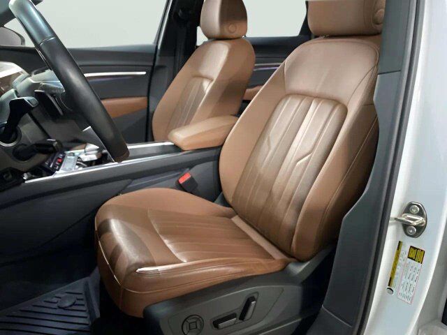 2024 Audi Q8 Sportback e-tron Premium Plus S line quattro Dallas TX