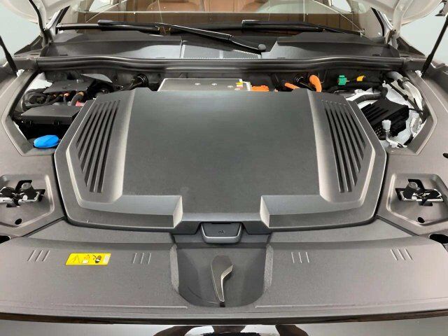 2024 Audi Q8 Sportback e-tron Premium Plus S line quattro Dallas TX
