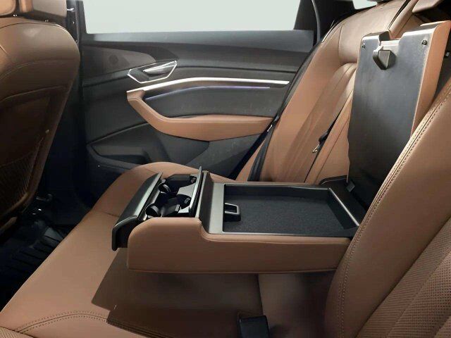 2024 Audi Q8 Sportback e-tron Premium Plus S line quattro Dallas TX