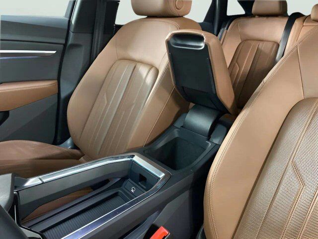 2024 Audi Q8 Sportback e-tron Premium Plus S line quattro Dallas TX