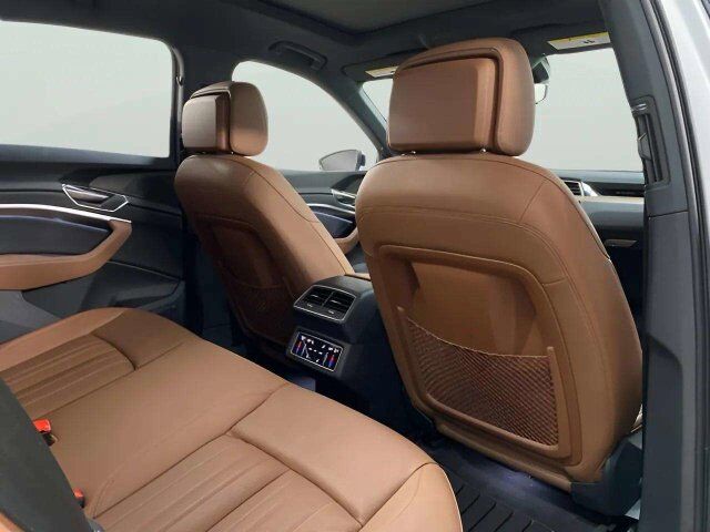 2024 Audi Q8 Sportback e-tron Premium Plus S line quattro Dallas TX