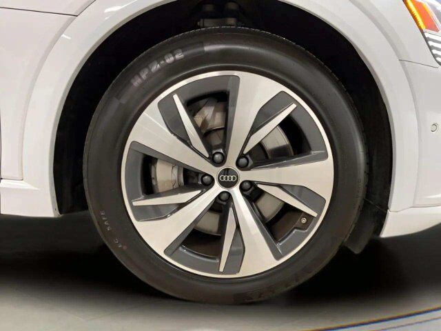 2024 Audi Q8 Sportback e-tron Premium Plus S line quattro Dallas TX