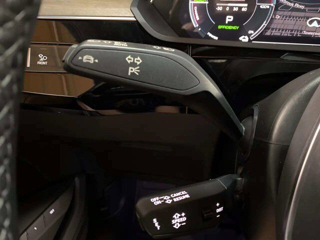 2024 Audi Q8 Sportback e-tron Premium Plus S line quattro Dallas TX