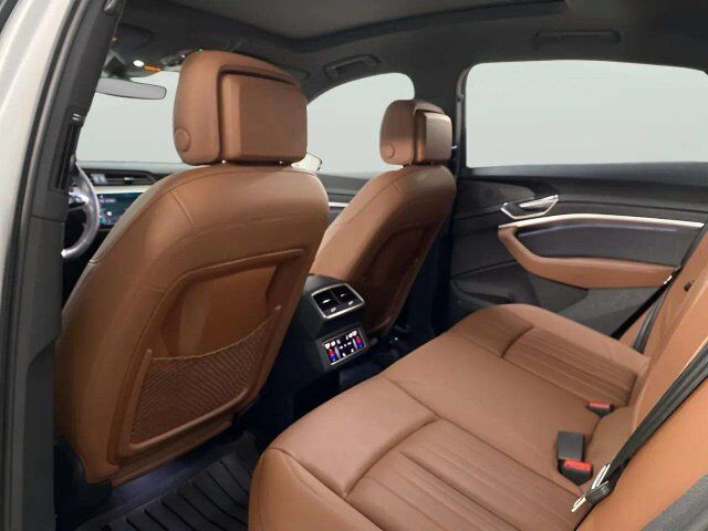 2024 Audi Q8 Sportback e-tron Premium Plus S line quattro Dallas TX