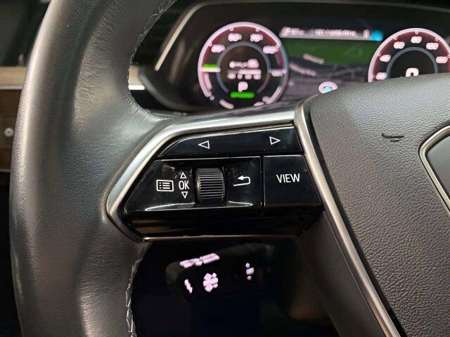2024 Audi Q8 Sportback e-tron Premium Plus S line quattro Dallas TX