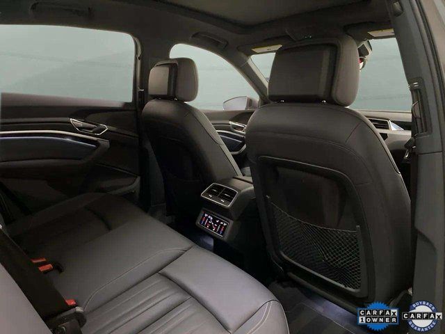 2024 Audi Q8 Sportback e-tron Premium Plus S line quattro Dallas TX