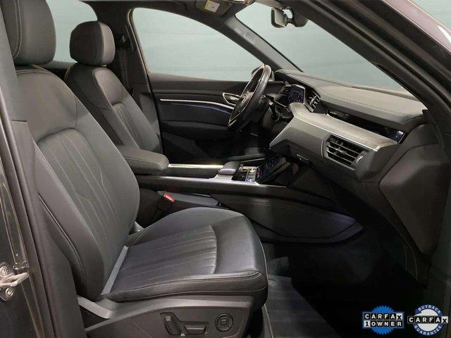 2024 Audi Q8 Sportback e-tron Premium Plus S line quattro Dallas TX