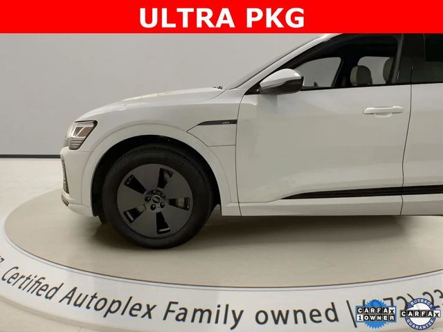 2024 Audi Q8 Sportback e-tron Premium S line quattro