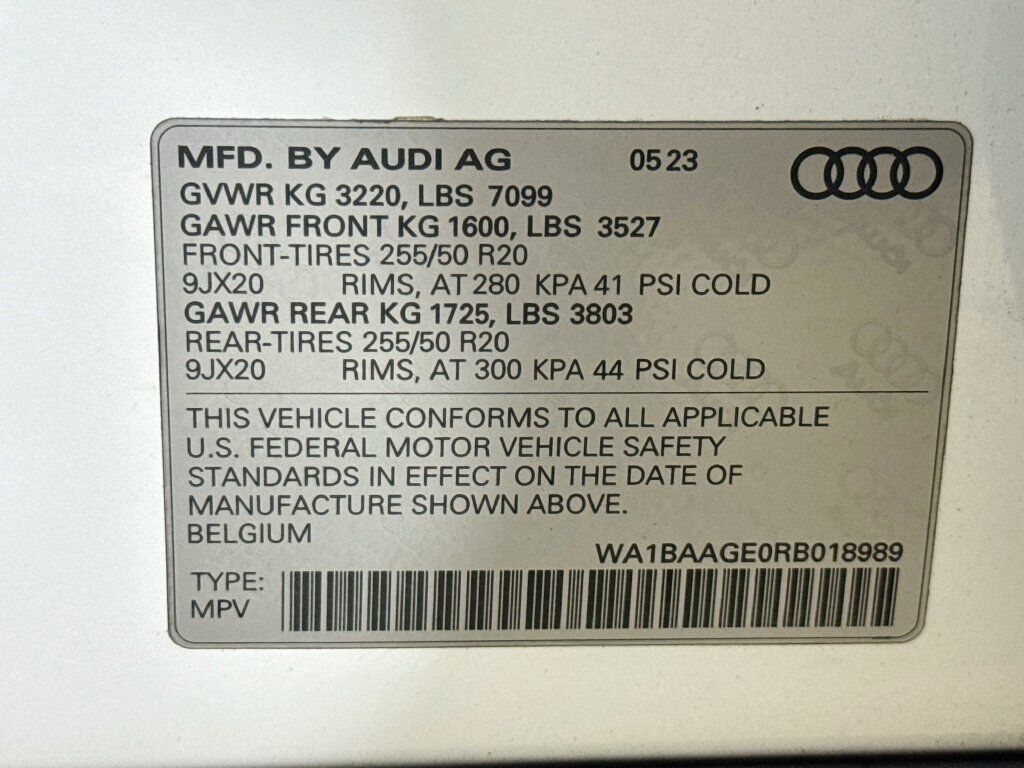 2024 Audi Q8 Sportback e-tron Premium Willowbrook IL