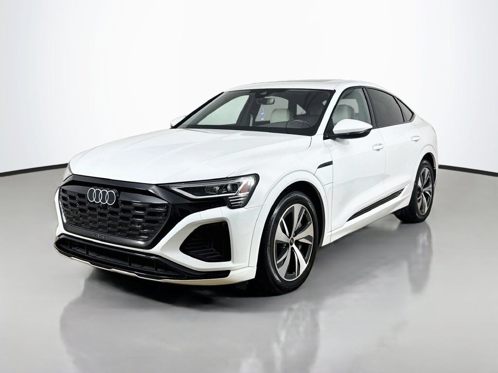 2024 Audi Q8 Sportback e-tron Premium