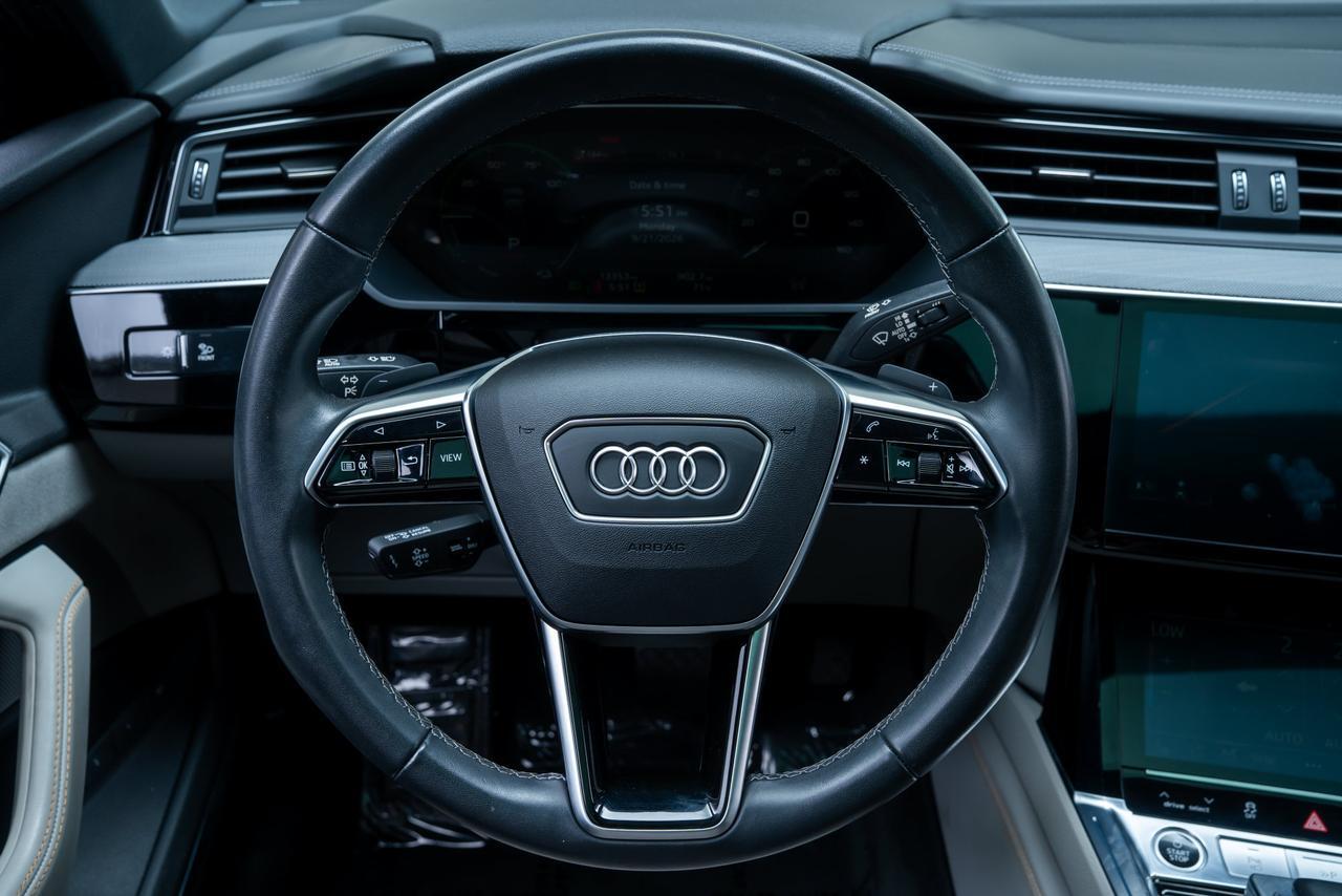 2024 Audi Q8 Sportback e-tron Prestige S line quattro Launch Edition / Massage Seats Portland OR