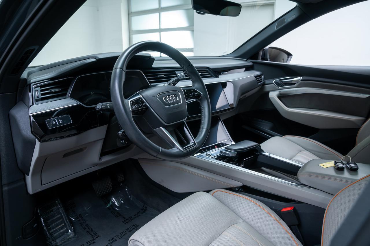 2024 Audi Q8 Sportback e-tron Prestige S line quattro Launch Edition / Massage Seats Portland OR