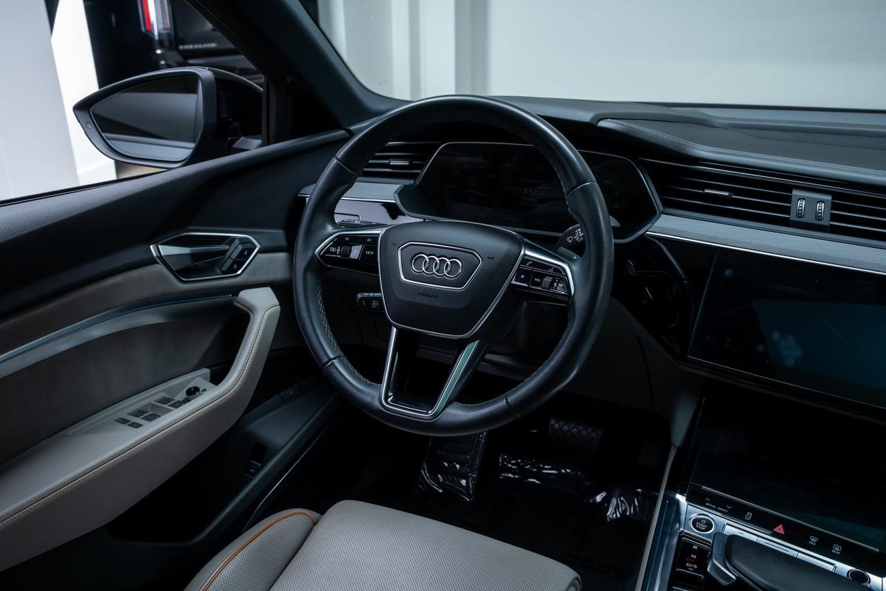 2024 Audi Q8 Sportback e-tron Prestige S line quattro Launch Edition / Massage Seats Portland OR