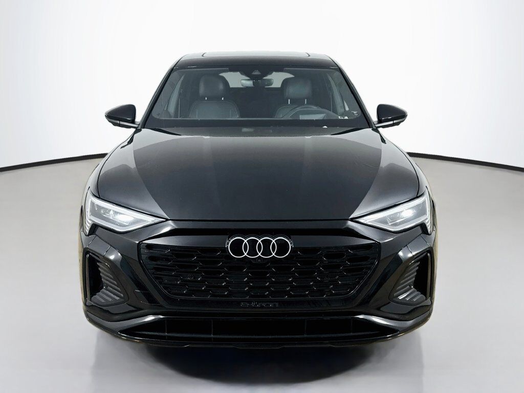 2024 Audi Q8 Sportback e-tron Prestige