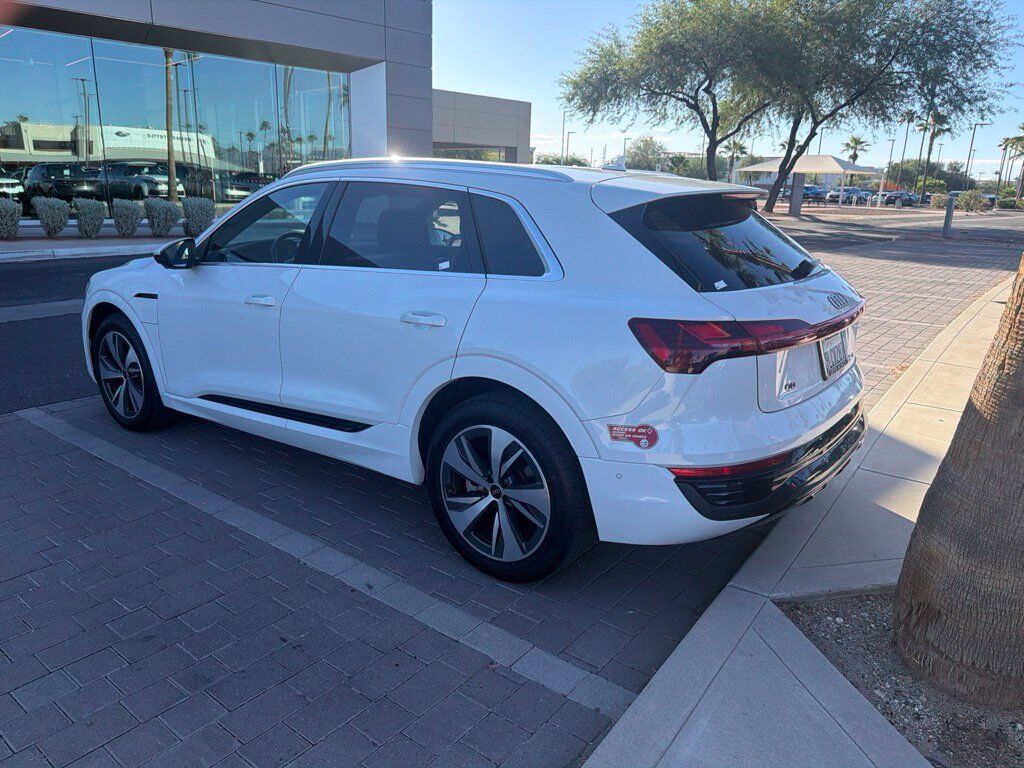 2024 Audi Q8 e-tron Tucson AZ