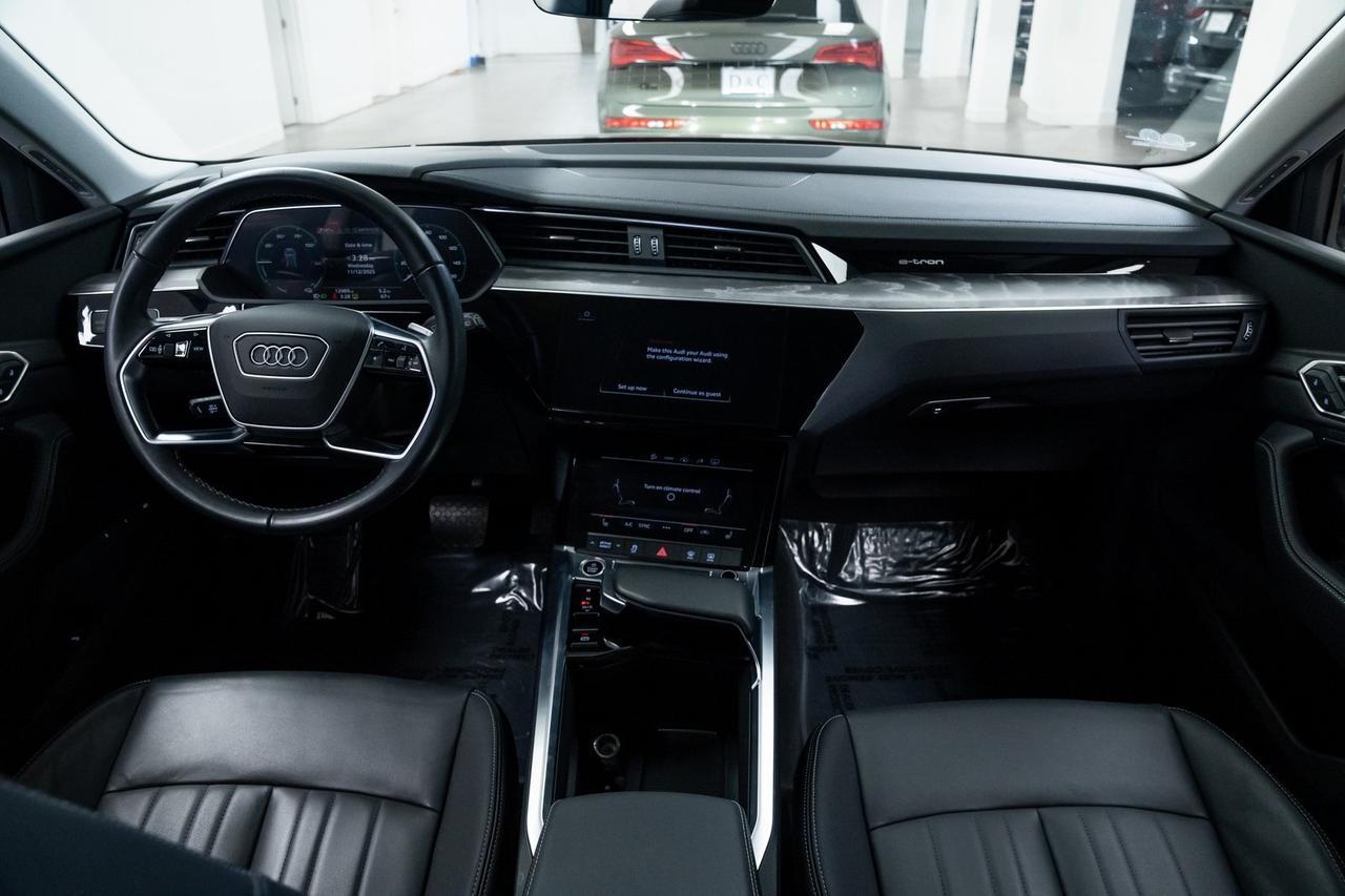 2024 Audi Q8 e-tron Premium 1 Owner Heated Seats Portland OR