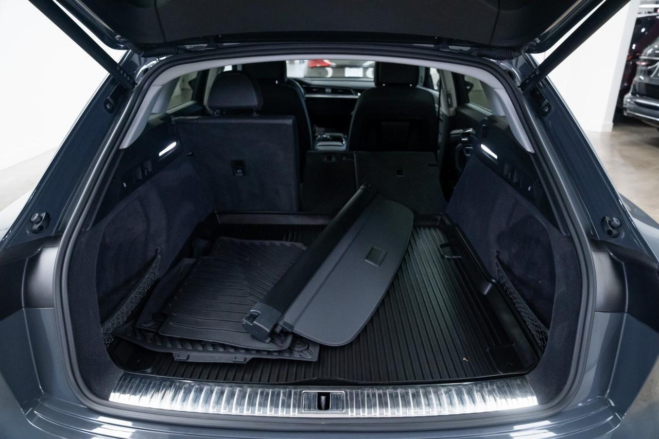 2024 Audi Q8 e-tron Premium 1 Owner Heated Seats Portland OR