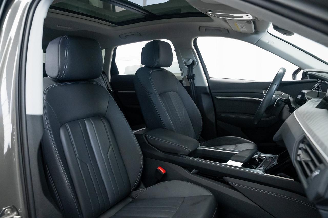 2024 Audi Q8 e-tron Premium Heated Seats Black Optic Package Portland OR