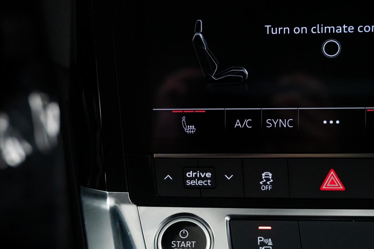 2024 Audi Q8 e-tron Premium Heated Seats Black Optic Package Portland OR