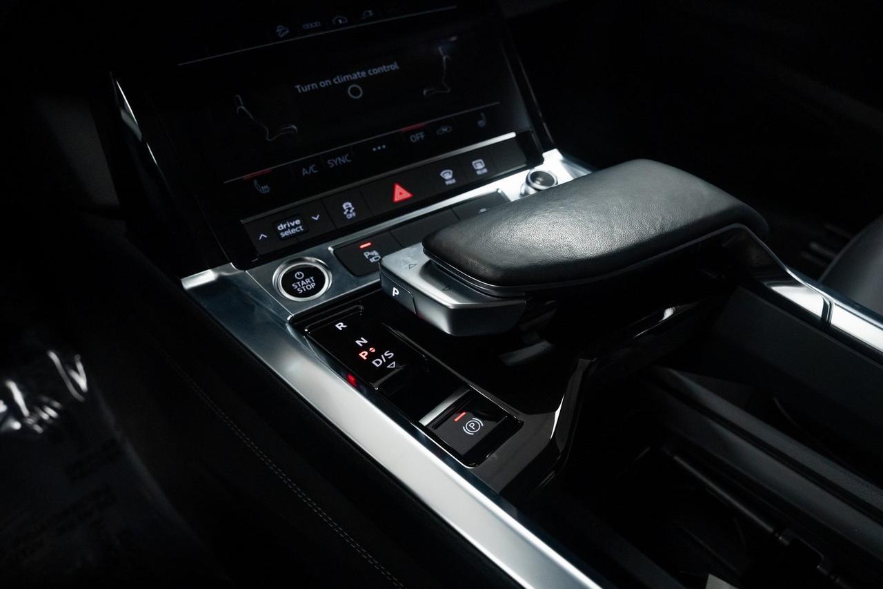 2024 Audi Q8 e-tron Premium Heated Seats Black Optic Package Portland OR