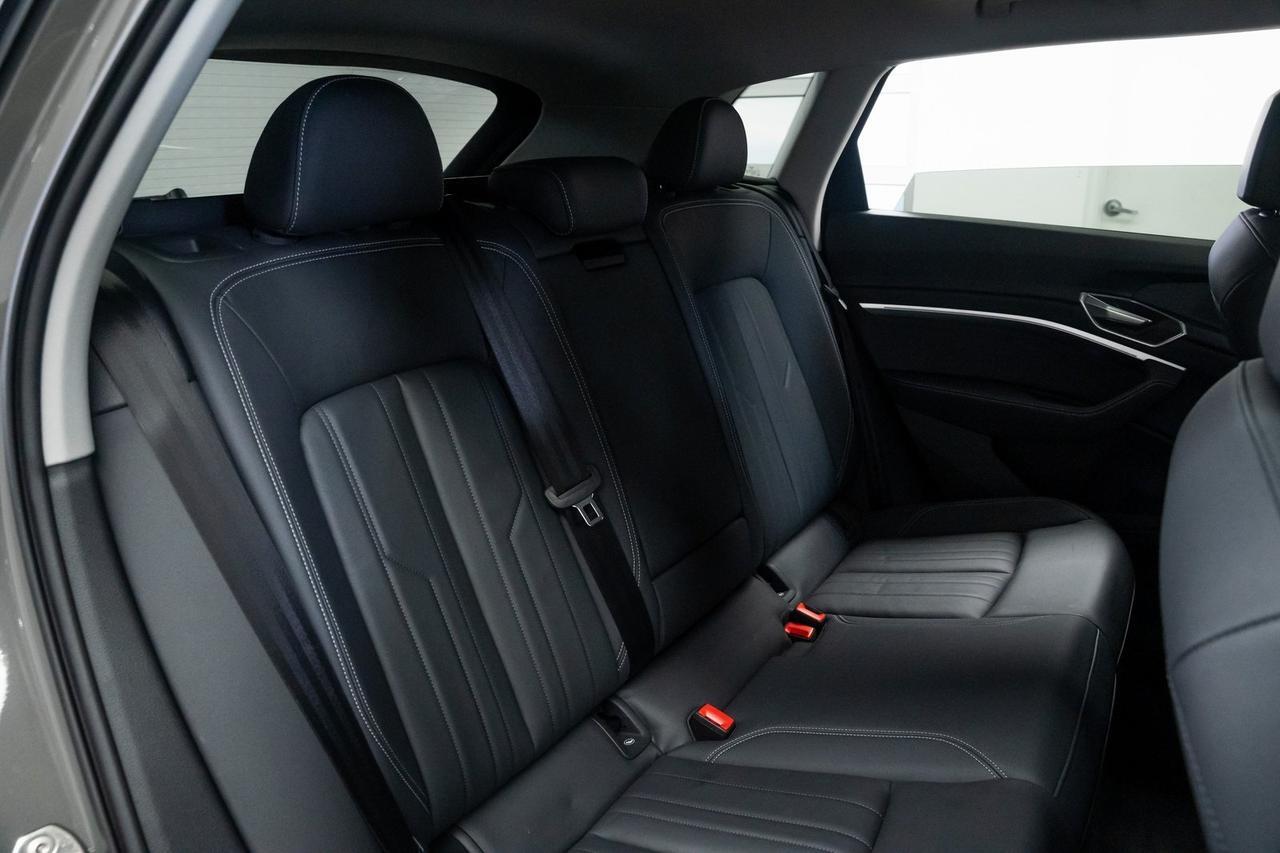 2024 Audi Q8 e-tron Premium Heated Seats Black Optic Package Portland OR