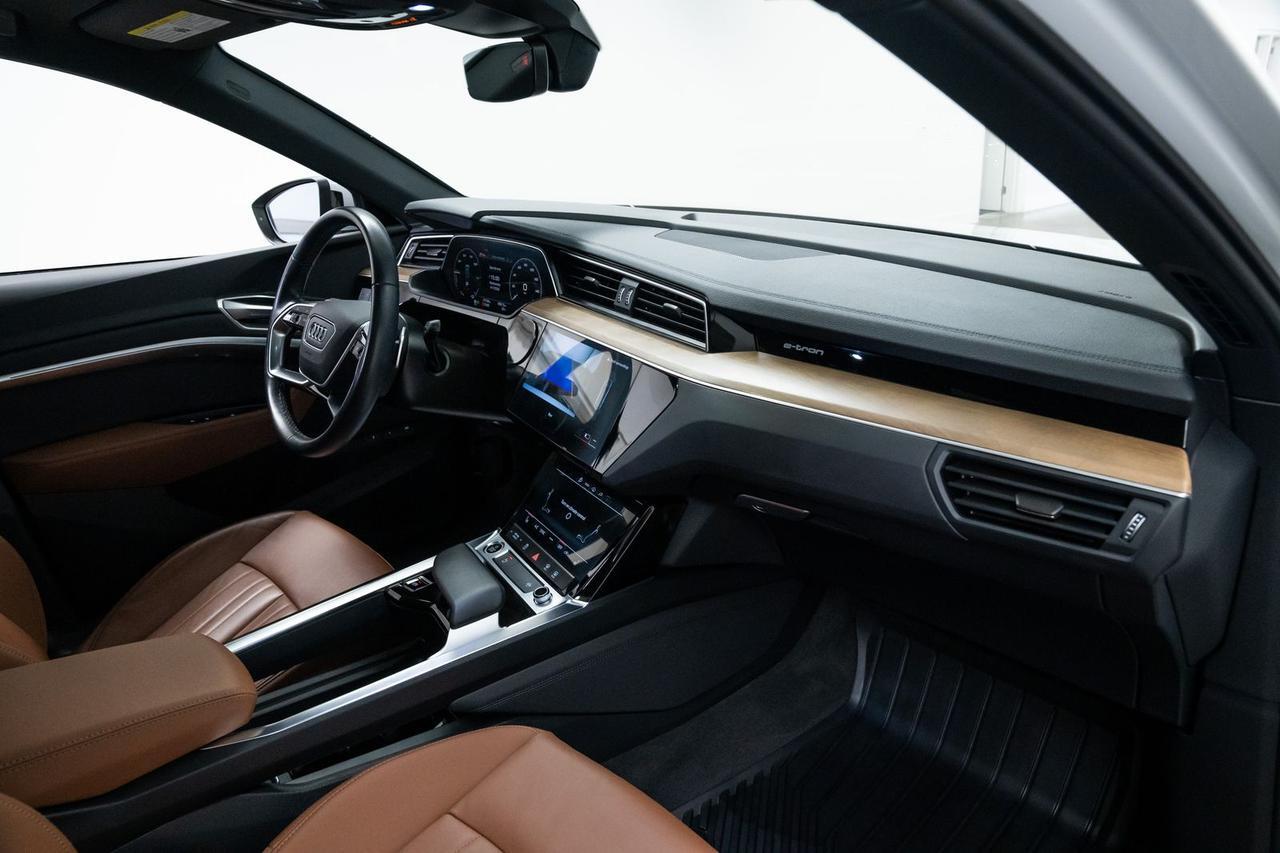 2024 Audi Q8 e-tron Premium Heated Seats Portland OR