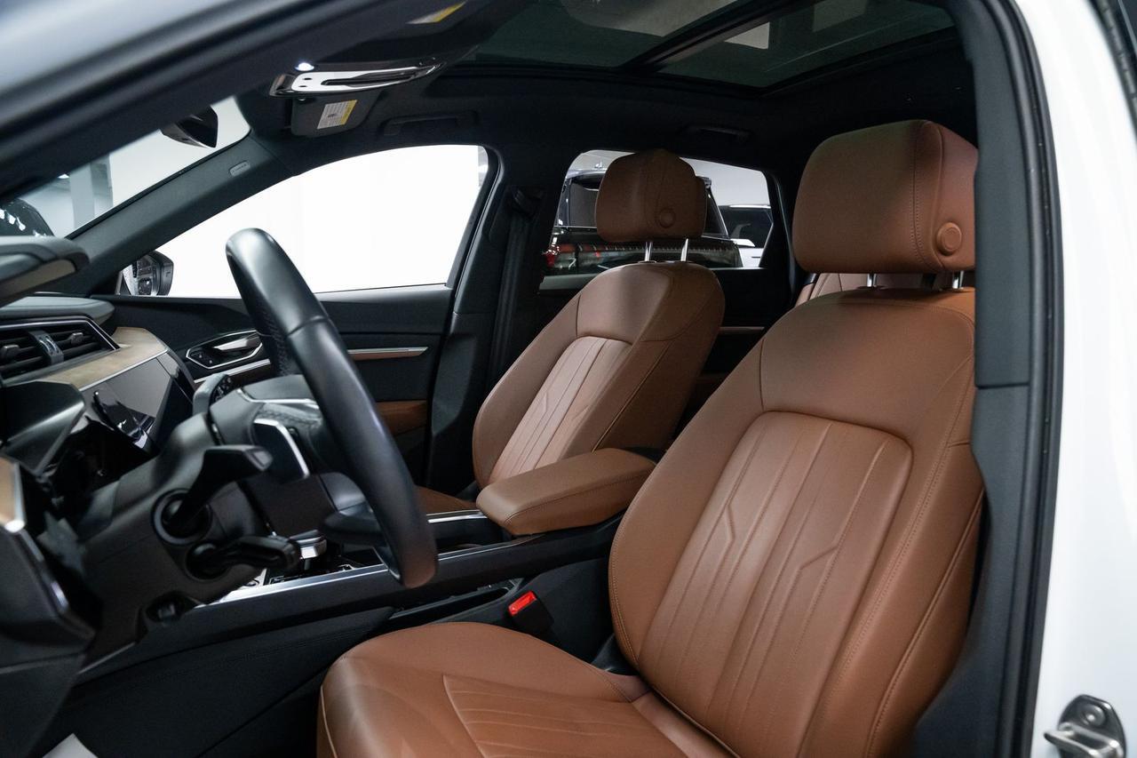 2024 Audi Q8 e-tron Premium Heated Seats Portland OR