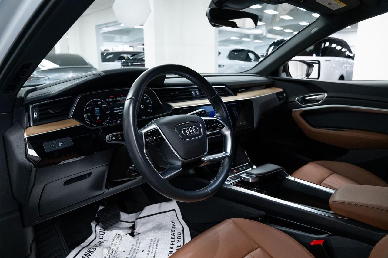 2024 Audi Q8 e-tron Premium Heated Seats Portland OR