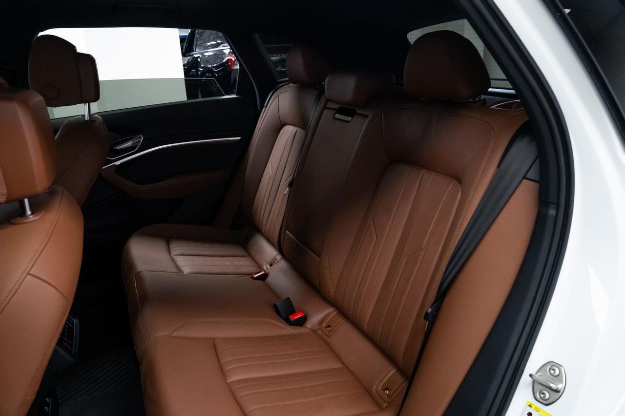 2024 Audi Q8 e-tron Premium Heated Seats Portland OR