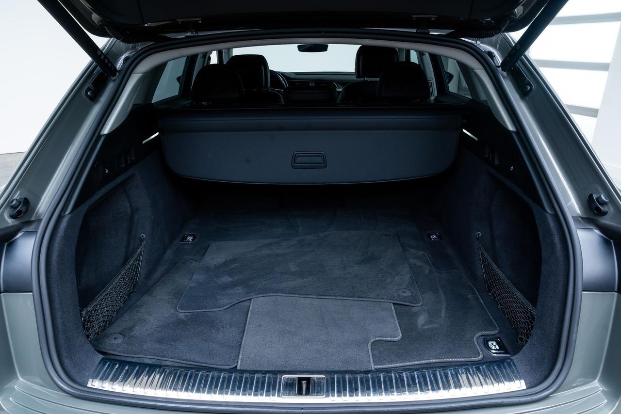 2024 Audi Q8 e-tron Premium Plus 1 Owner Bang &amp; Olufsen Sound Ventilated Seats Portland OR