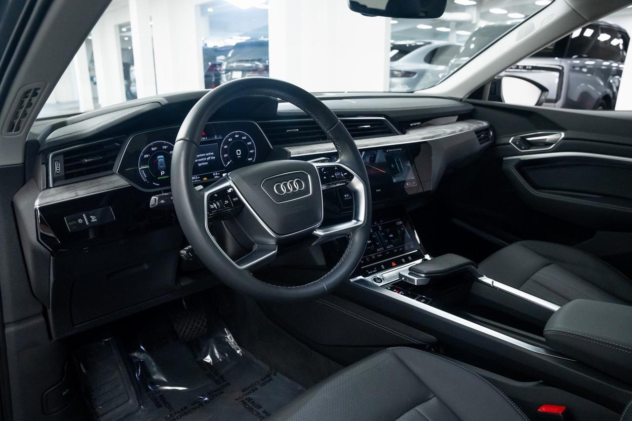 2024 Audi Q8 e-tron Premium Plus 1 Owner Vented Seats AC Charging Package Portland OR