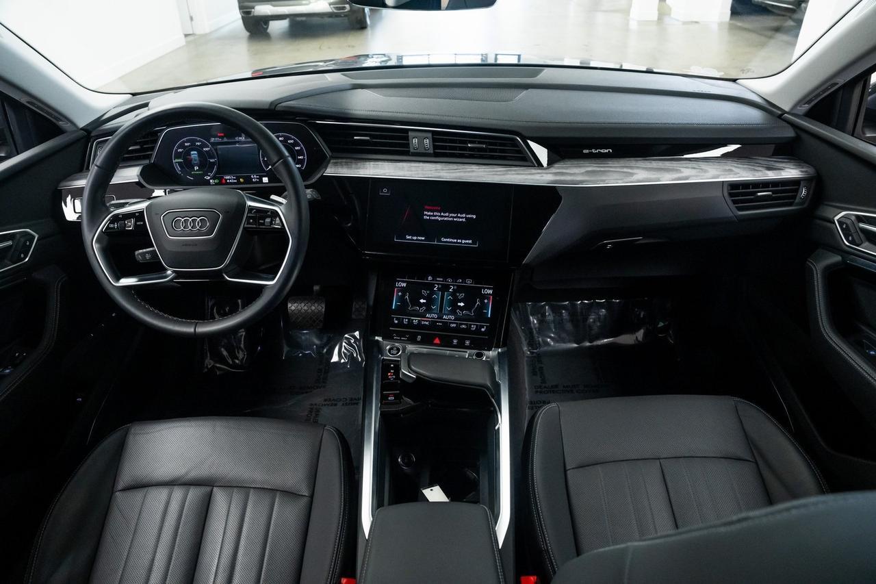 2024 Audi Q8 e-tron Premium Plus 1 Owner Vented Seats AC Charging Package Portland OR