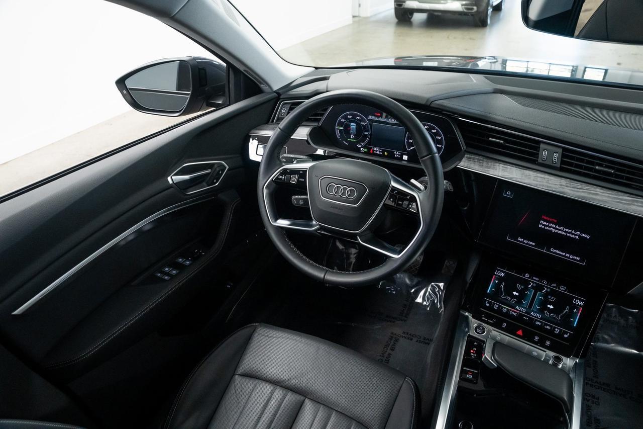 2024 Audi Q8 e-tron Premium Plus 1 Owner Vented Seats AC Charging Package Portland OR