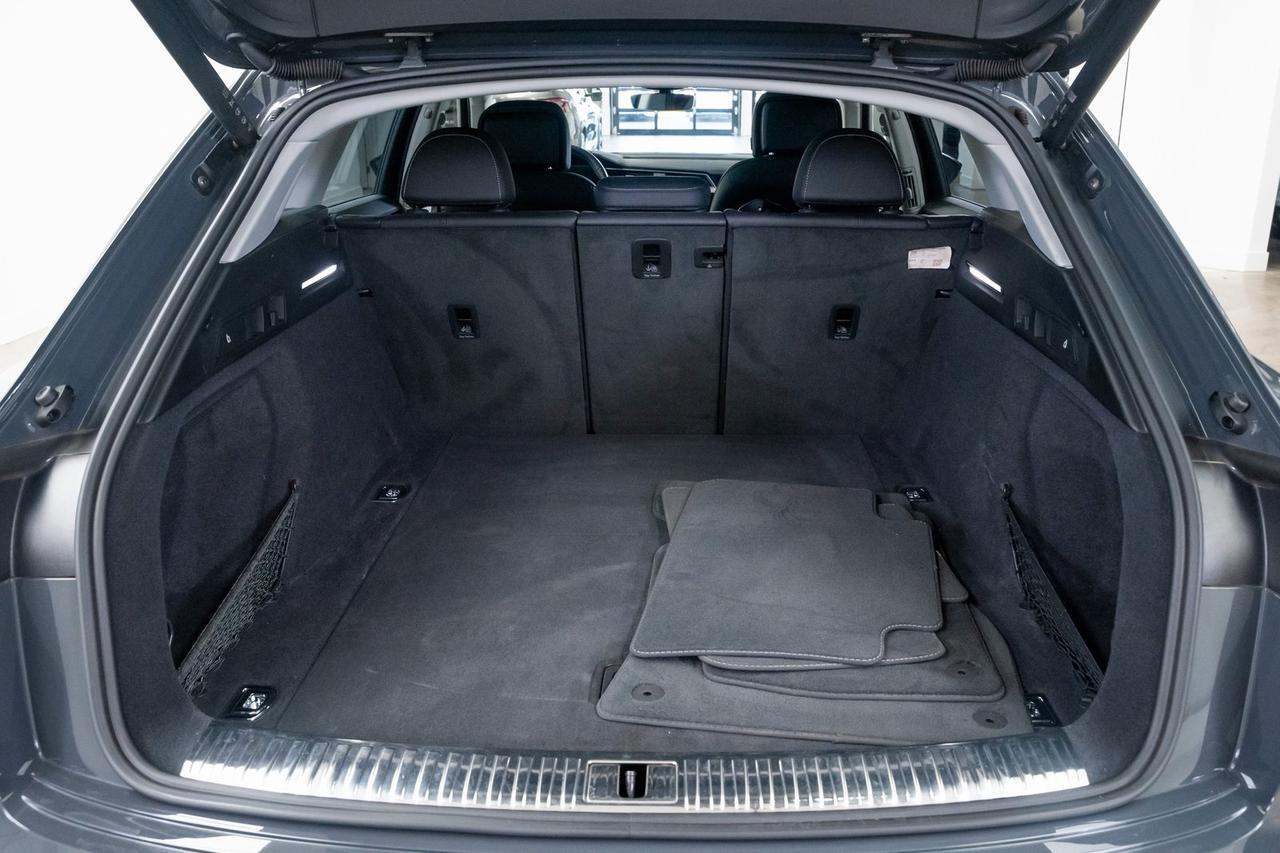 2024 Audi Q8 e-tron Premium Plus 1 Owner Vented Seats AC Charging Package Portland OR