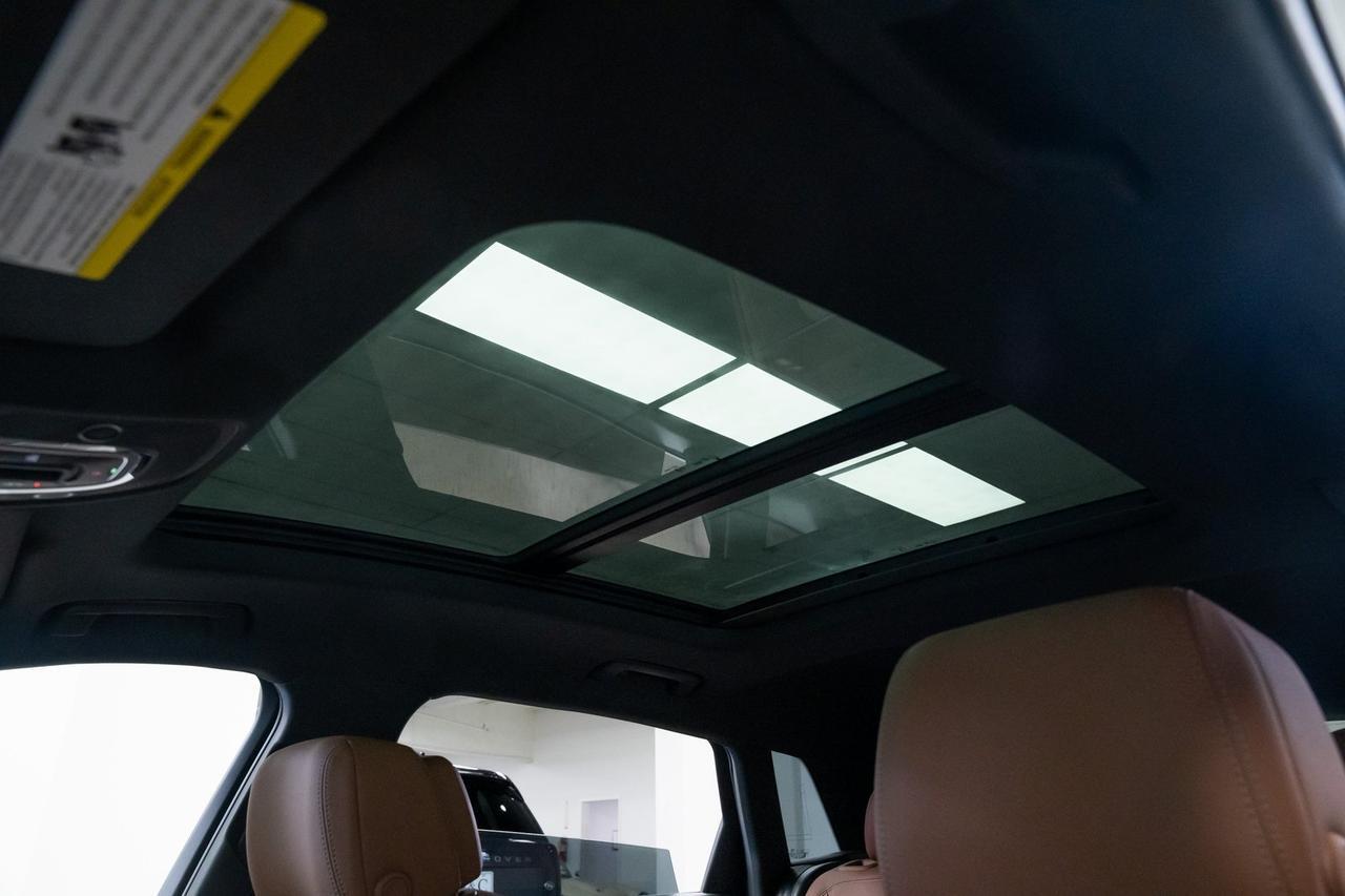 2024 Audi Q8 e-tron Premium Plus 1 Owner Vented Seats Portland OR