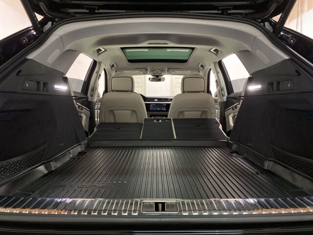 2024 Audi Q8 e-tron Premium Plus Dallas TX