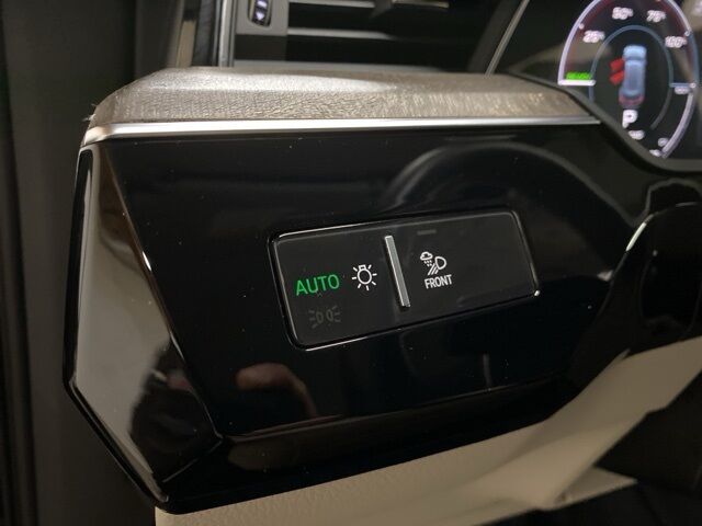 2024 Audi Q8 e-tron Premium Plus Dallas TX